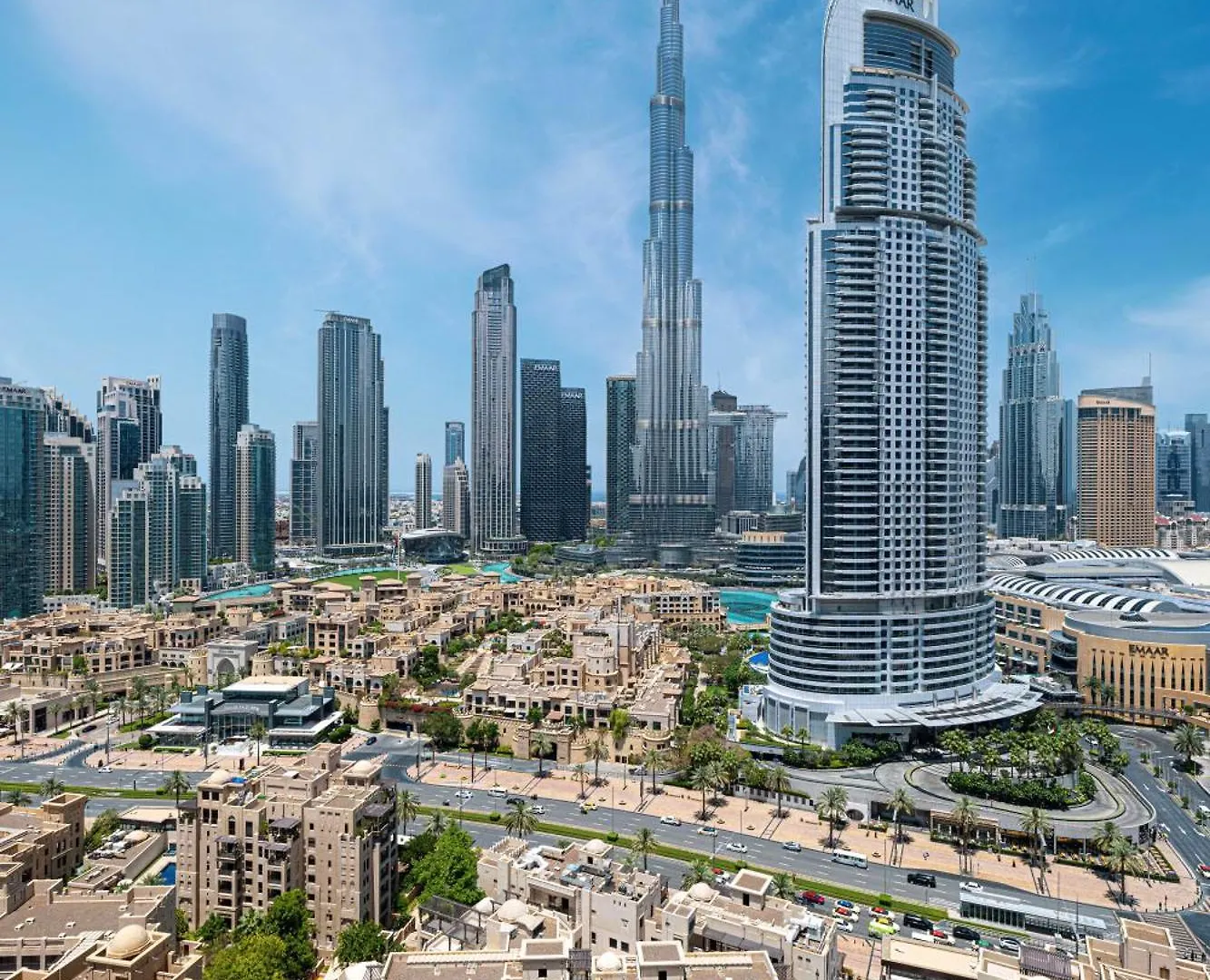 Stunning 2Br Full Burj Khalifa Views 5Min Walk To Dubai Mall Apartment
