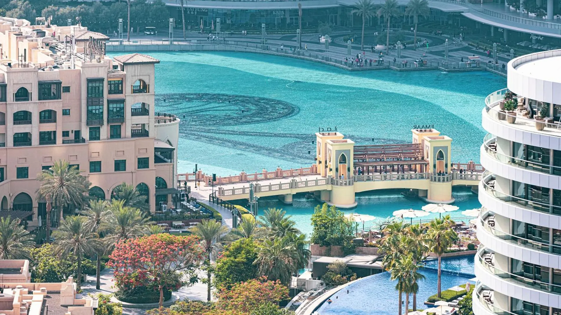 Stunning 2Br Full Burj Khalifa Views 5Min Walk To Dubai Mall Apartment