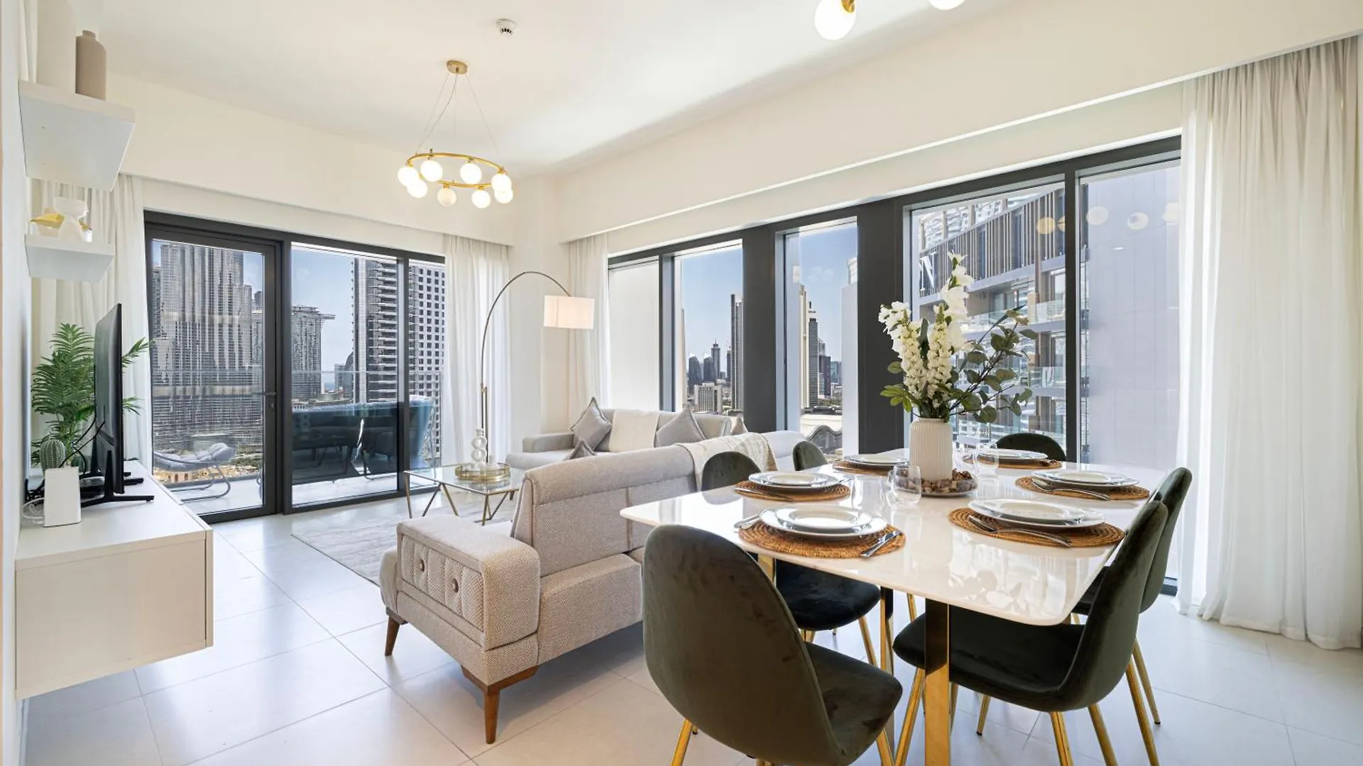 Stunning 2Br Full Burj Khalifa Views 5Min Walk To Dubai Mall