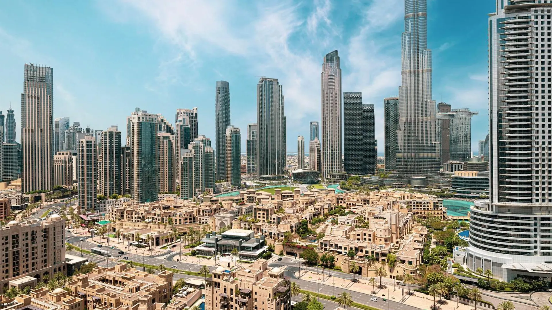Stunning 2Br Full Burj Khalifa Views 5Min Walk To Dubai Mall Apartment