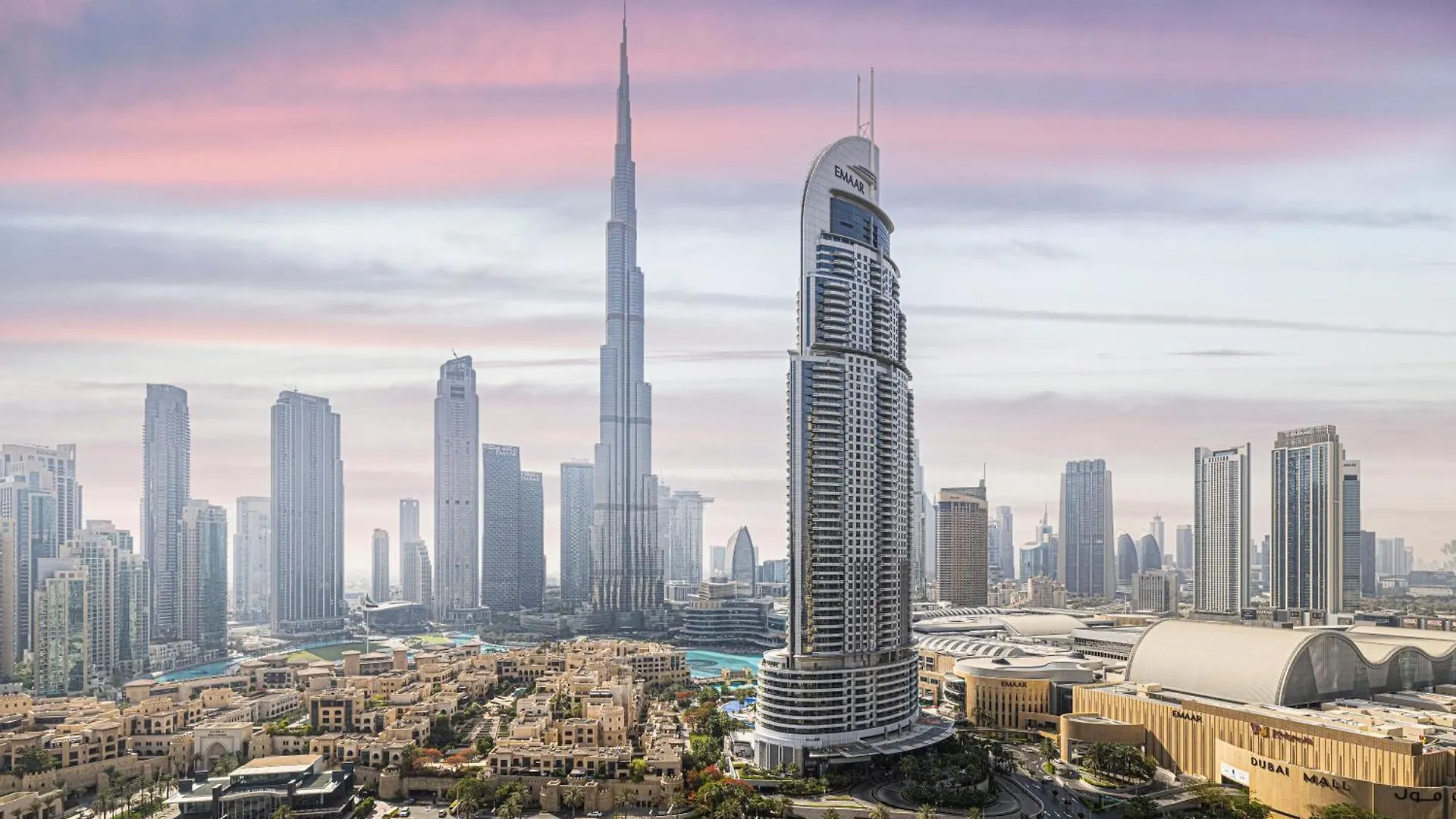Stunning 2Br Full Burj Khalifa Views 5Min Walk To Dubai Mall